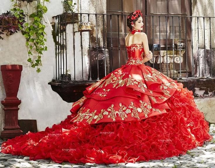 Quinceañera Dresses: Finding the Perfect Dress for Your Special Day